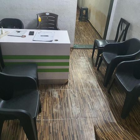 Bapuji Dormitory Hostel Mumbai Eksteriør bilde