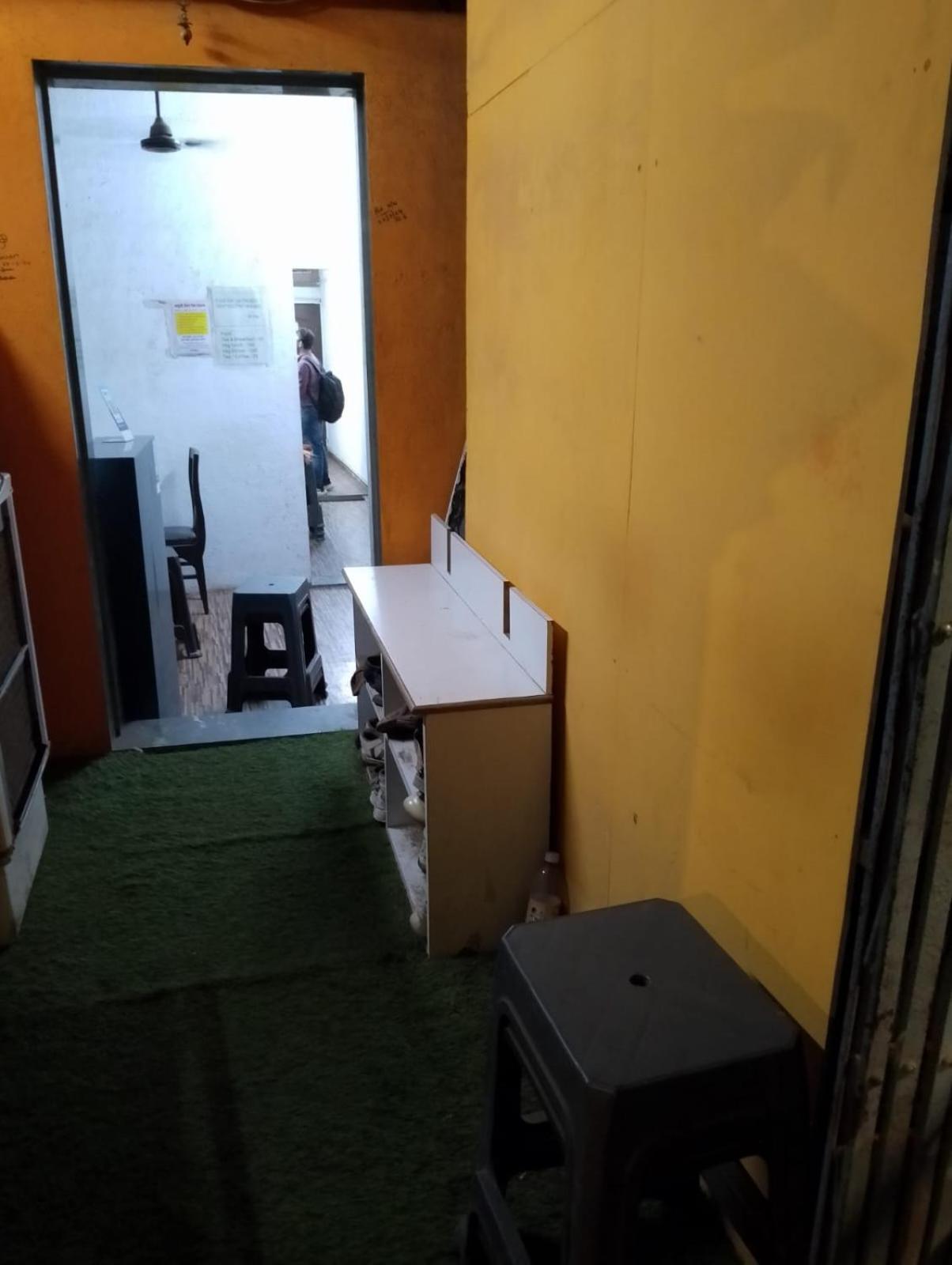 Bapuji Dormitory Hostel Mumbai Eksteriør bilde